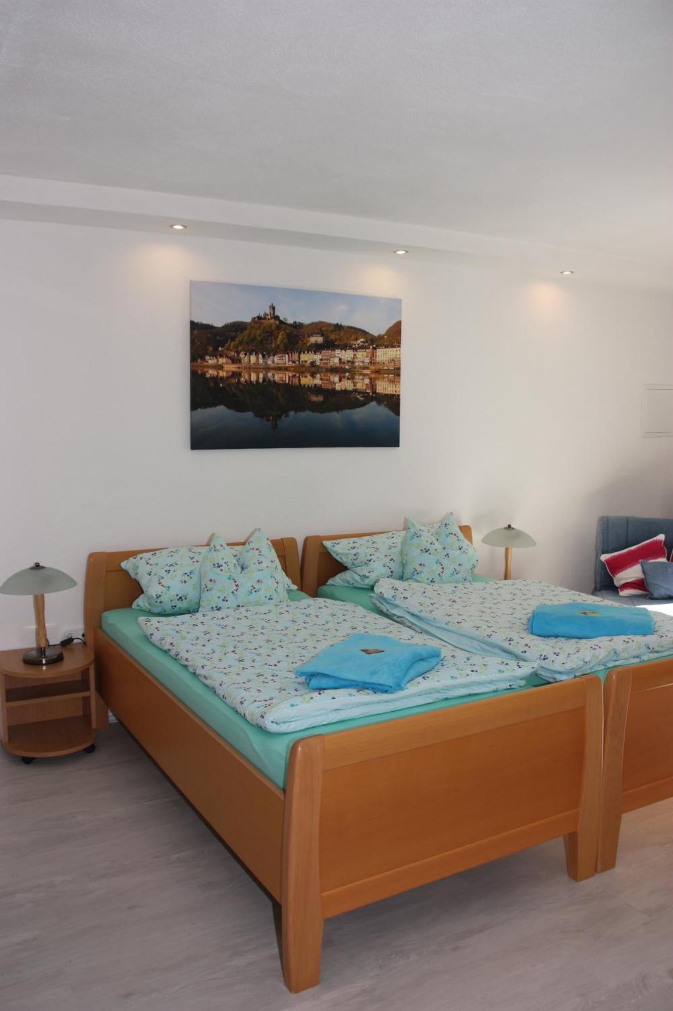 Pension Camping Schausten Cochem Bagian luar foto
