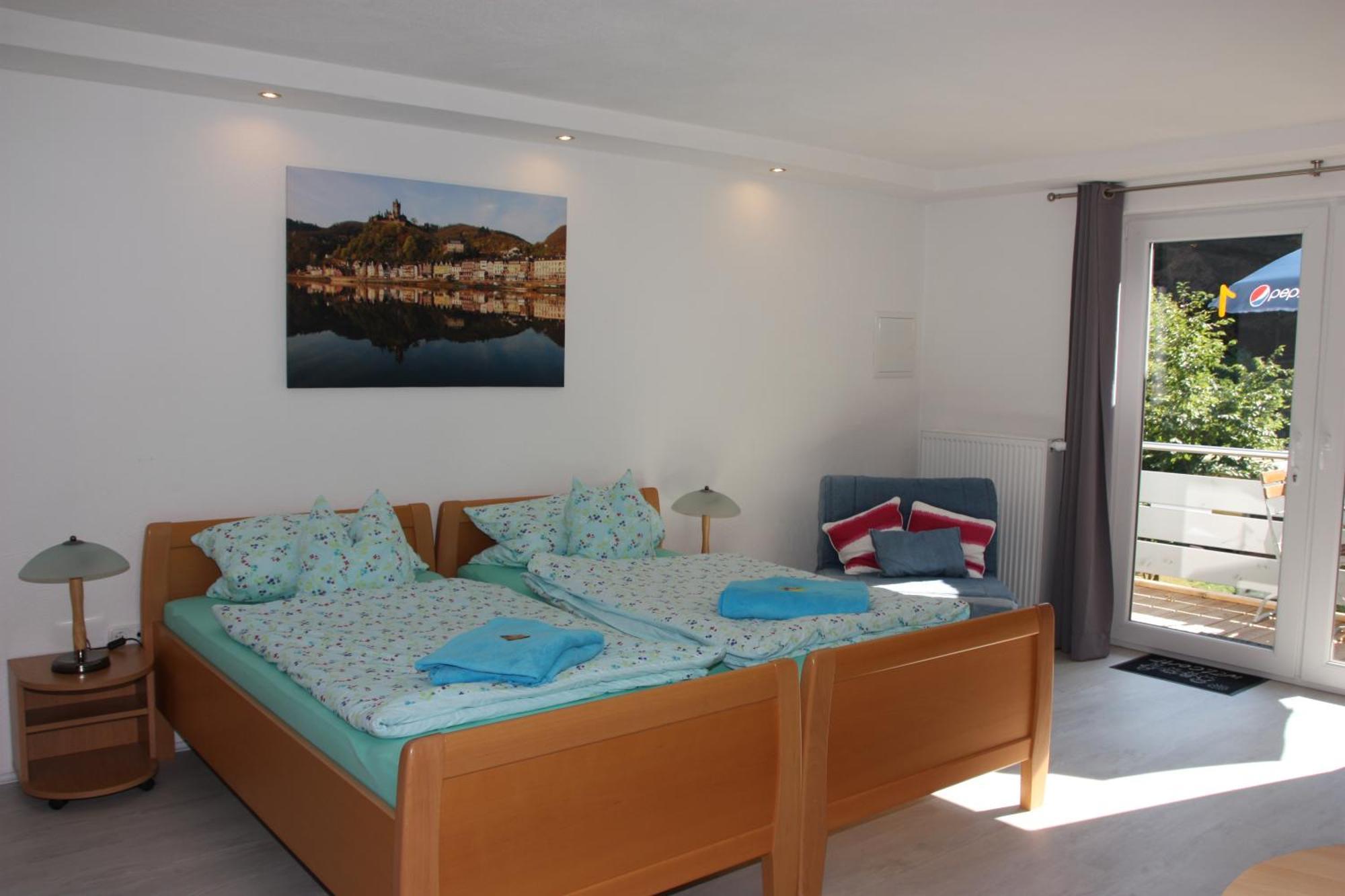 Pension Camping Schausten Cochem Bagian luar foto