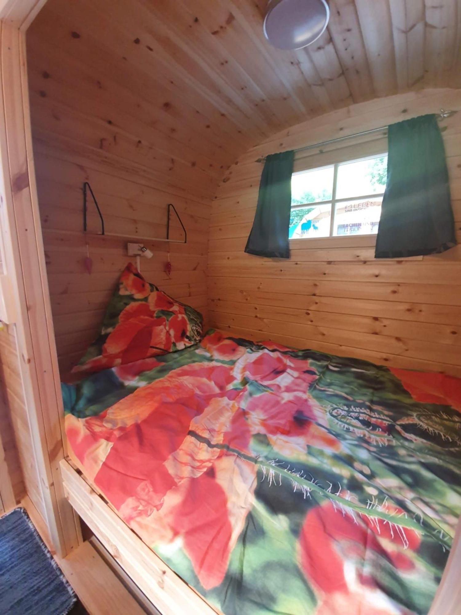 Pension Camping Schausten Cochem Bagian luar foto