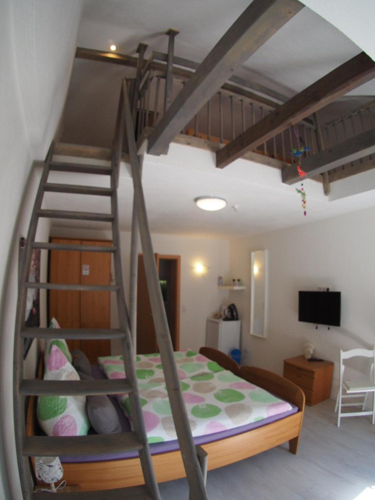 Pension Camping Schausten Cochem Bagian luar foto