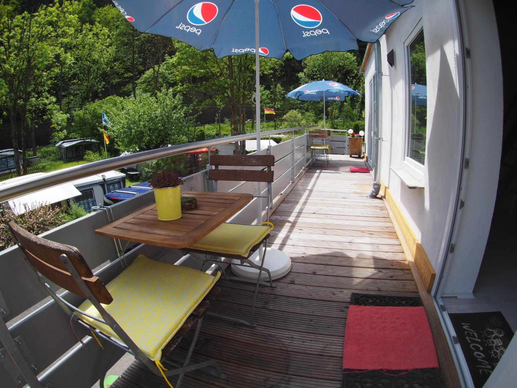 Pension Camping Schausten Cochem Bagian luar foto